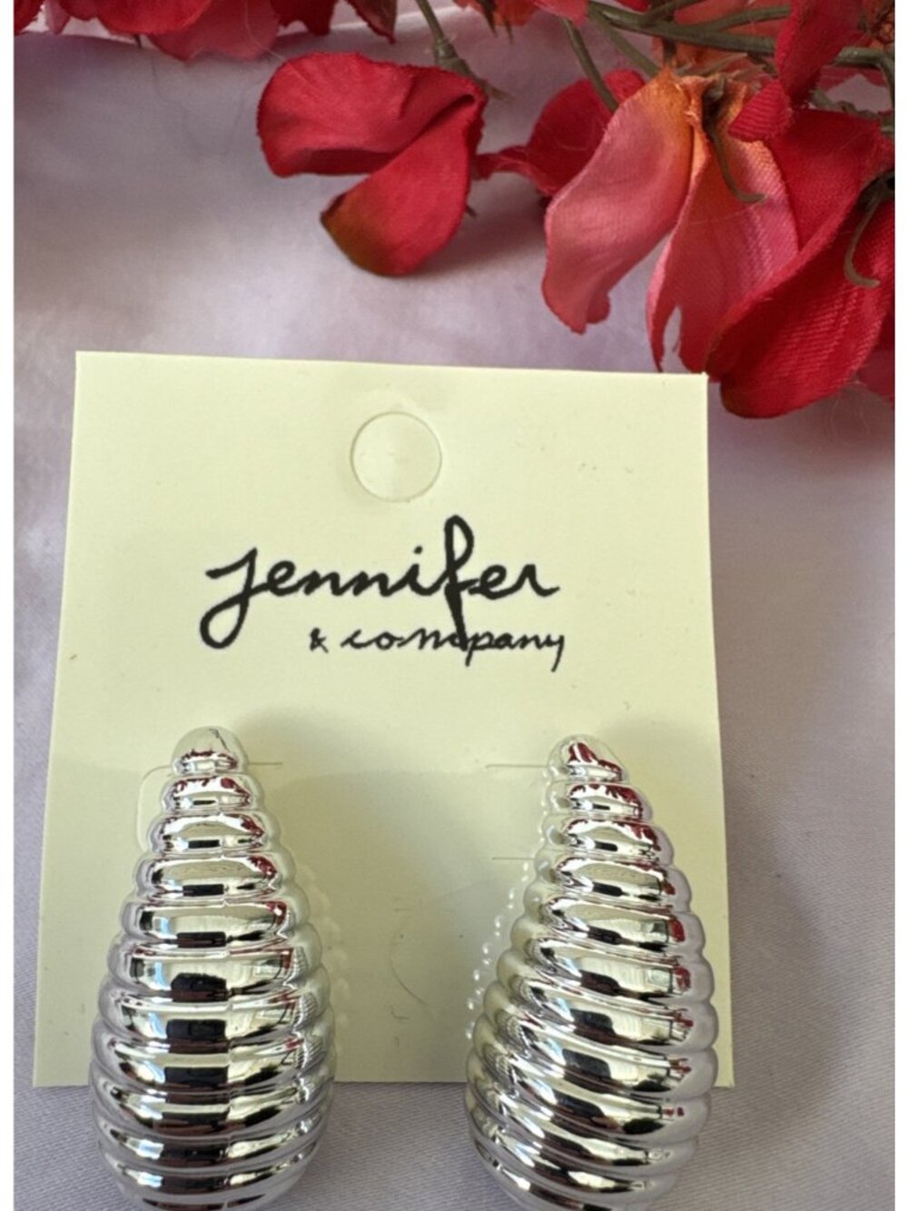 Jennifer & Company Shiny Textured SIlver Tone Curved Cone TearDrop Earrings NWT